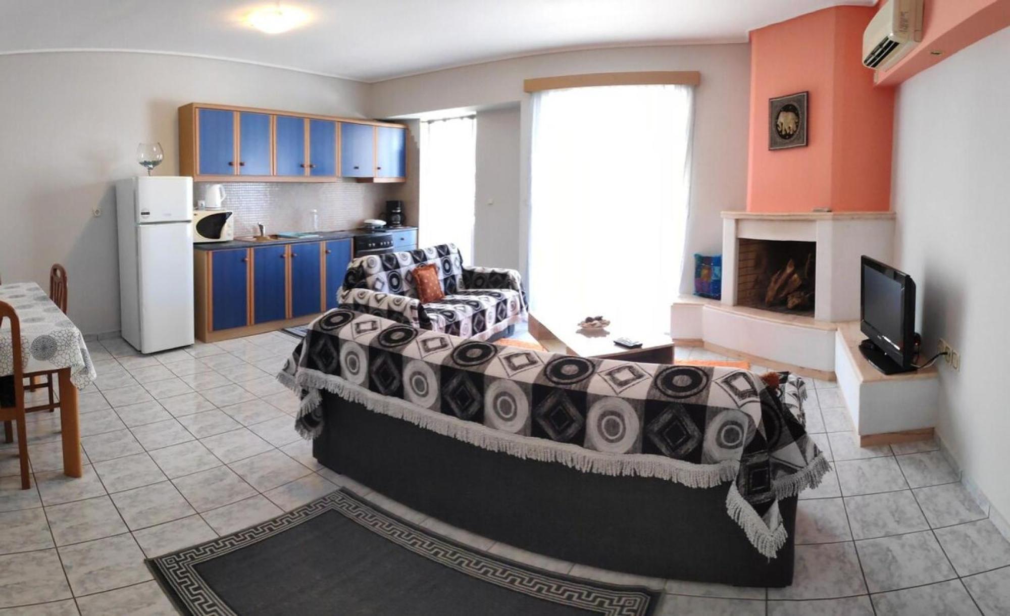 Daphnus Apartment In Agios Konstantinos Agios Konstantinos  Extérieur photo